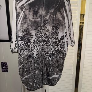 Elegant Black and White Floral Women's Blouse